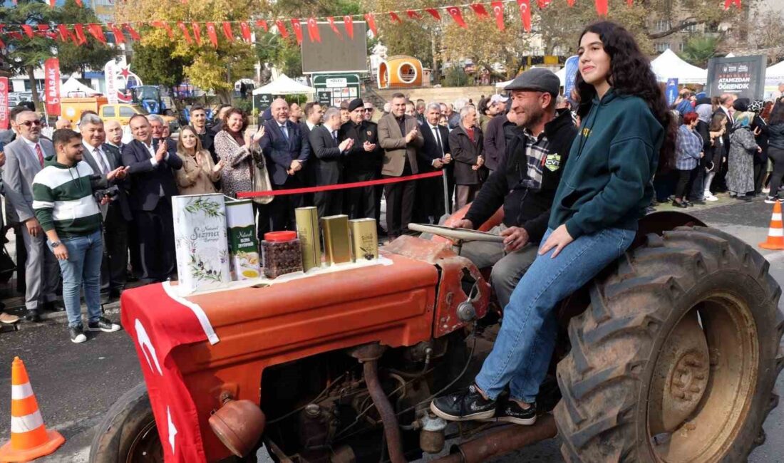 46’ncı Orhangazi Zeytin Festivali Cumhuriyet Alanı’nda düzenlendi. İlçe Protokolünün tam