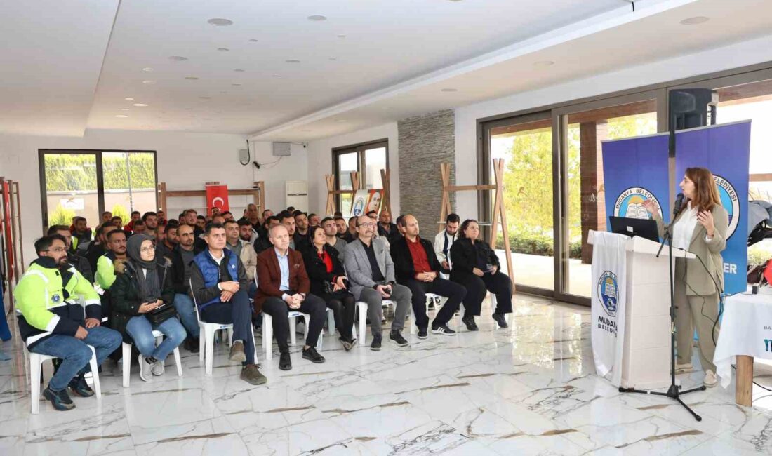 Bursa Uludağ Üniversitesi’nden Prof. Dr. Ebru Yalçın, serbest dolaşan hayvanlara