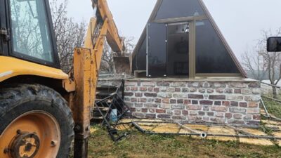 Bursa’nın Yenişehir ilçesinde kaçak yapıyla mücadele başlattıklarını ifade eden Belediye