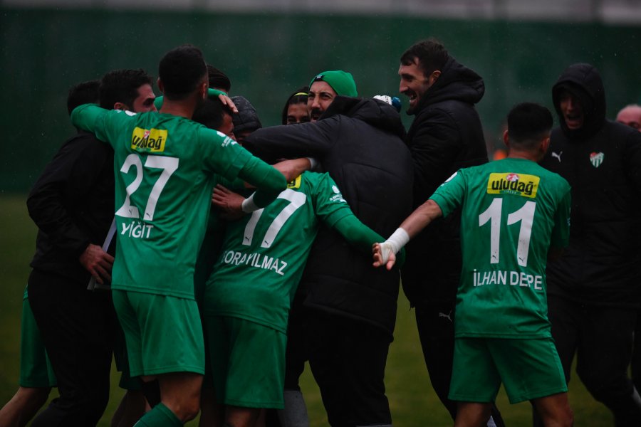 Bursaspor ligin 12. haftasında deplasmanda konuk olduğu 23 Elazığ FK