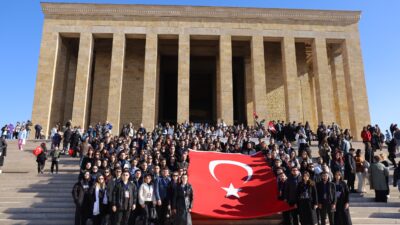 Ulu Önder Mustafa Kemal Atatürk’ün "En büyük eserim" dediği Cumhuriyet'in