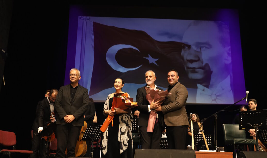 Klasik Türk Müziği’nin sevilen isimleri Melihat Gülses ve Nida Ateş,