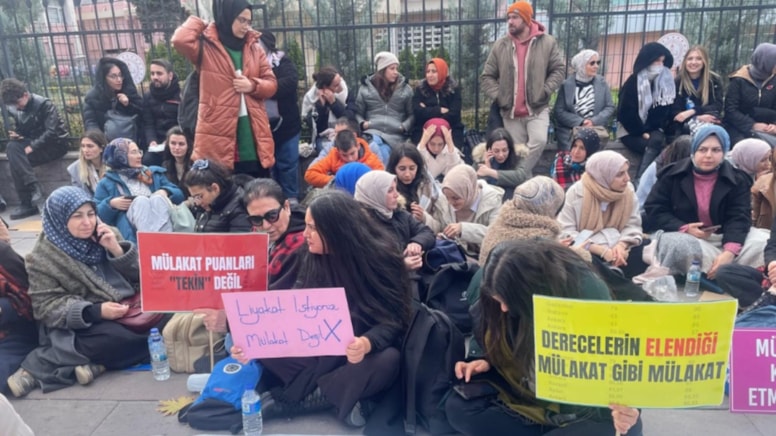 Öğretmenler Günü’nünde can yakan tabloyu kamuoyu yoklaması ortaya koydu. Derin