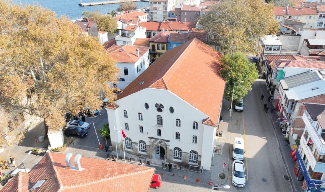 Mudanya Belediyesi, tarihi Uğur Mumcu Kültür Merkezi ve çevresindeki yapıları