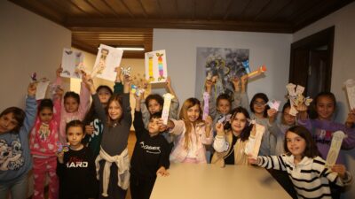 Nilüfer Belediyesi düzenlediği “Çocuklar Arı Evi’nde” buluşması ile ara tatil