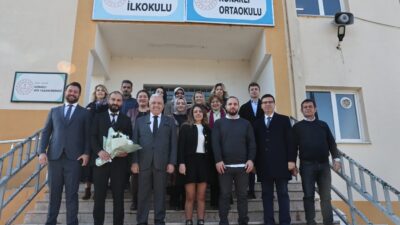 Nilüfer Belediye Başkanı Şadi Özdemir, 24 Kasım Öğretmenler Günü dolayısıyla