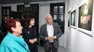 Fotoğraf sanatçısı ve senarist Ebru Ceylan’ın “Yerin Ruhu” isimli sergisi