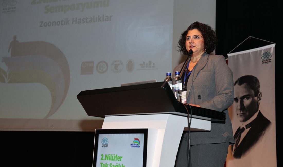 Nilüfer Belediyesi ev sahipliğinde gerçekleştirilen 2. Nilüfer Tek Sağlık Sempozyumu’nda 