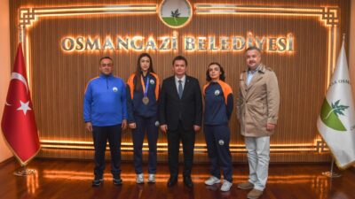 Düzenlenen Türkiye şampiyonası ve uluslararası turnuvalarda Türkiye rekoru ve birincilik