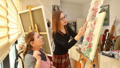 Mudanya Belediyesi, çocuklardan yetişkinlere her yaştan bireye sanat ve sporla