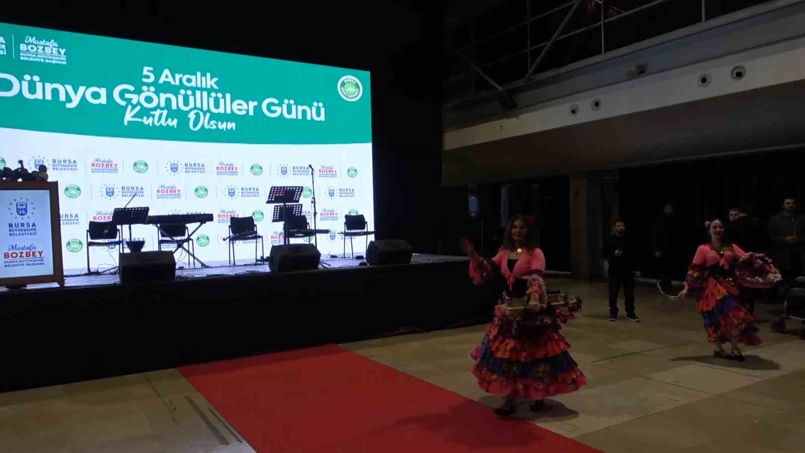 Bursa’da "Dünya Gönüllüler Günü Buluşması" 1 20241205aw344377 6