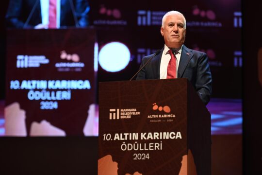 10. Altın Karınca Ödülleri Sahiplerini Buldu Belediyelerin ilham veren projelerini ödüllendiren Altın Karınca Ödülleri, 12 Aralık’ta