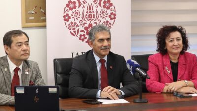 Gemlik ve Japonya'nın Nanao Belediyesi arasında kardeş şehir anlaşması imzalandı.