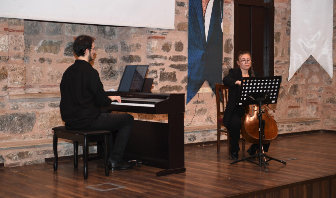 Osmangazi’de Büyüleyici Klasik Müzik Konseri Osmangazi Belediyesi, Yaşamdaş Derneği ile birlikte düzenlediği klasik müzik konseri