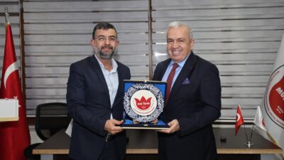 Nilüfer Belediye Başkanı Şadi Özdemir, Muş İlder’in düzenlediği  “Bir