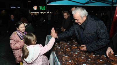 Nilüfer Belediyesi, üç ayların başlangıcı olan Regaip Kandili’nde 12 ayrı