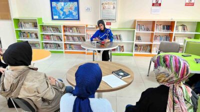 Osmangazi Belediyesi, düzenlemiş olduğu Kütüp-Anne etkinliği ile anneleri kitap okuma