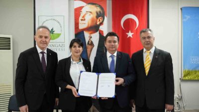 Osmangazi Belediyesi ve Bursa Veteriner Hakimleri Odası arasında imzalanan protokol