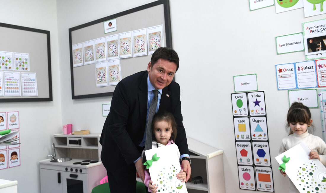 Osmangazi Belediye Başkanı Erkan Aydın, Ayça Azak Gündüz Bakımevi ve