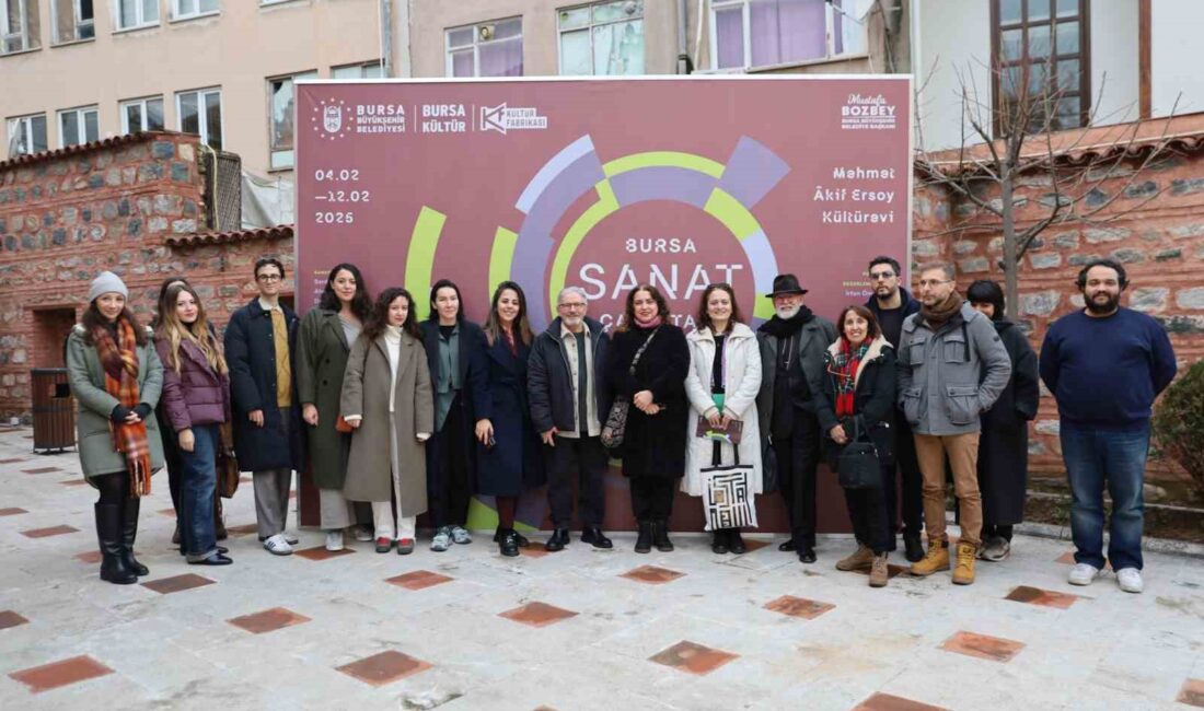 Bursa Büyükşehir Belediyesi tarafından düzenlenen ‘Sanat Çalıştayı’nın sonunda çıkan üretimler,