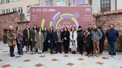 Bursa Büyükşehir Belediyesi tarafından düzenlenen ‘Sanat Çalıştayı’nın sonunda çıkan üretimler,