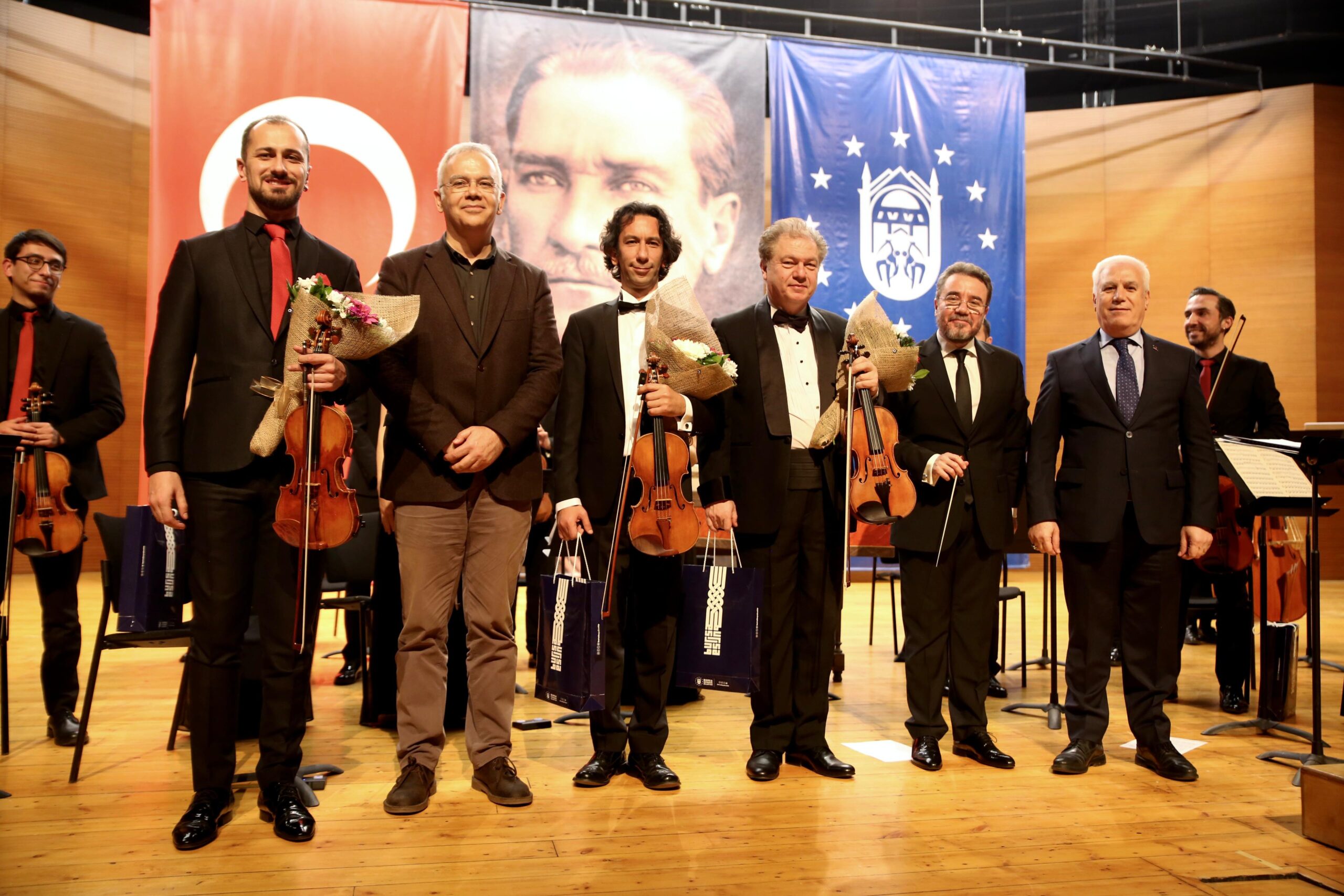 Bursa Büyükşehir Belediyesi tarafından Orkestra Şube Müdürlüğü bünyesinde kurulan Bursa
