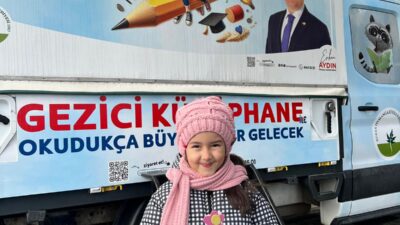 Osmangazi Belediyesi’nin merkeze uzak mahallerdeki çocukları kitap ile buluşturmak amacıyla