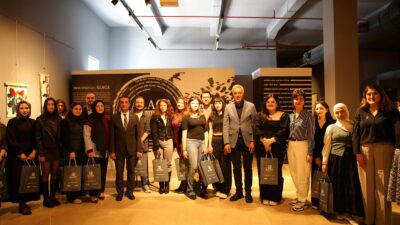 Bursa Büyükşehir Belediyesi, küratörlüğünü Dr. öğretim üyesi Esen Baydemir’in üstlendiği