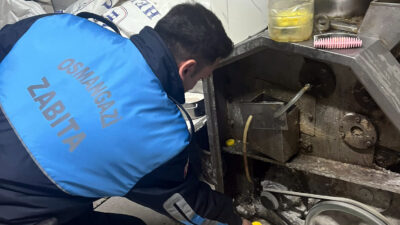 Osmangazi Belediyesi Zabıta Müdürlüğü ekipleri, hijyenik olmayan koşullarda yufka ve