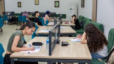 Bursa Büyükşehir Belediyesi, üniversite sınavlarına hazırlanan öğrencilerin başarılarını artırmak ve