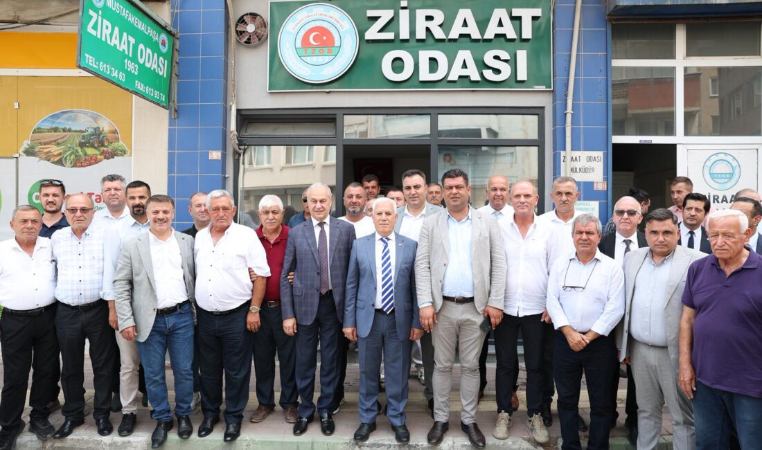 BURSA – ‘Başkan Bozbey Burada’ projesi kapsamında ziyaret ettiği Mustafakemalpaşa