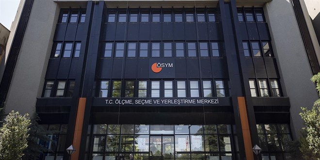 ÖSYM Başkanı Bayram Ali Ersoy, 2025-YKS sonuçlarına göre ek yerleştirme