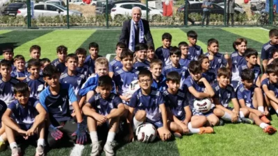 Bursa Büyükşehir Belediye Başkanı Mustafa Bozbey, geçtiğimiz aylarda Yunuseli Mahallesi’ne