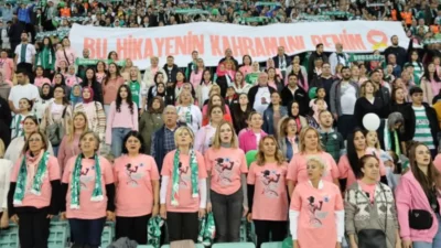 -Bursa Büyükşehir Belediyesi, “Meme Kanseri Farkındalık Ayı” kapsamında yaklaşık 100