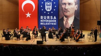Büyükşehir Belediyesi Bursa Oda Orkestrası tarafından Azerbaycan ve Türkiye''den seçkin