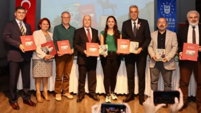 Cumhuriyet coşkusunu kültürel bir kazanıma dönüştüren Büyükşehir Belediyesi, Bursanın tarihine