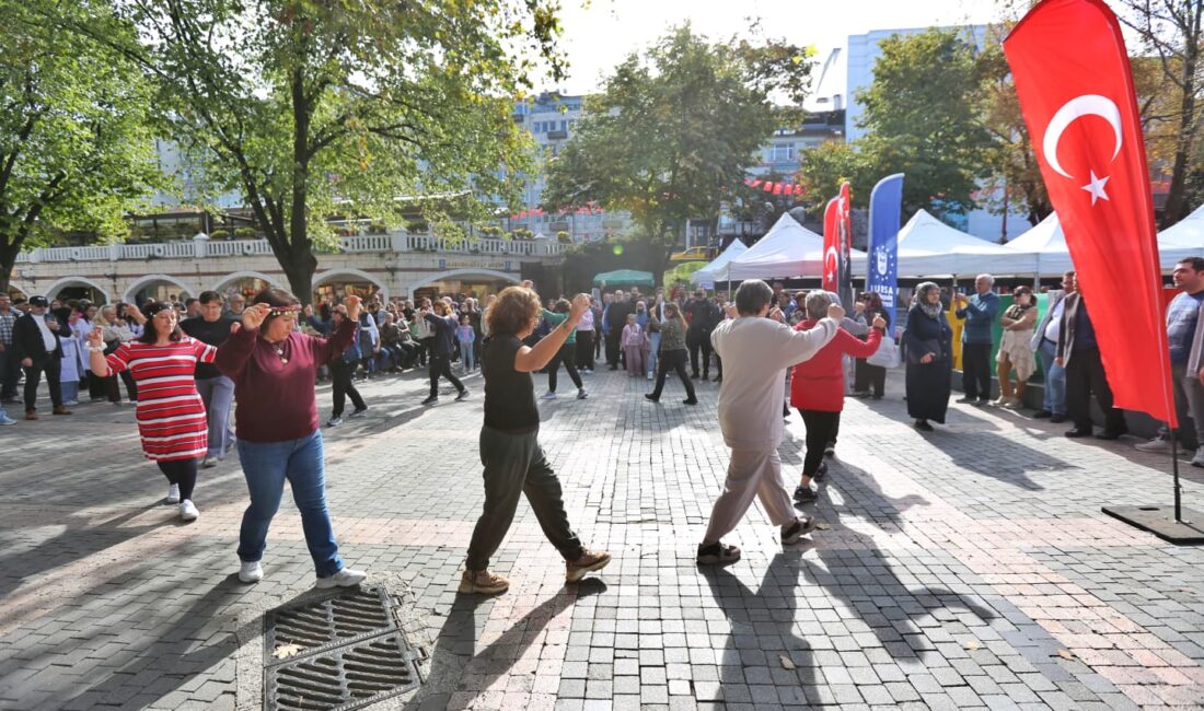 Büyükşehir Belediyesi’nin ‘Meydan Kadınların’ sloganıyla hayata geçirdiği dayanışma pazarı, bu