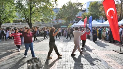 Büyükşehir Belediyesi’nin ‘Meydan Kadınların’ sloganıyla hayata geçirdiği dayanışma pazarı, bu