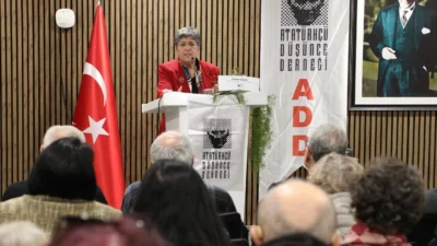 Türkiye Kadın Dernekleri Federasyonu Başkanı Canan Güllü, ADD Mudanya Şubesi'nce
