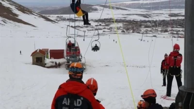 Afet ve Acil Durum Yönetimi Başkanlığı, Van’ın Gevaş ilçesindeki Abalı