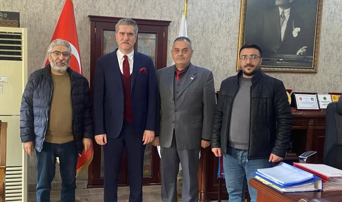 Ortadoğu Gazeteciler Cemiyeti Genel Başkanı Nihat Aydın ve beraberindeki heyet,