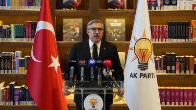 AK Parti Genel Başkan Yardımcısı Hüseyin Yayman,   "Demokrasi
