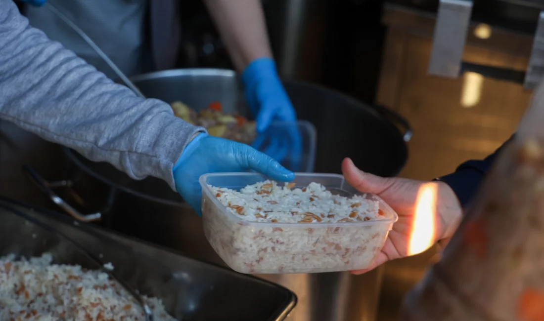 Antalya Büyükşehir Belediyesi, Ramazan ayının manevi atmosferini paylaşmak ve dayanışma