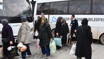 Balıkesir’in Susurluk ilçesi Yıldız Mahallesi’nde bulunan eski köprünün geçtiğimiz günlerde