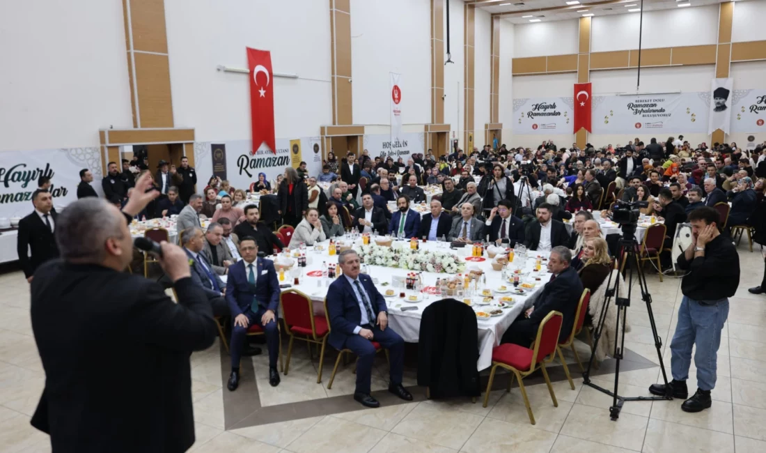 Keçiören Belediye Başkanı Dr. Mesut Özarslan, Mevlana Kültür Merkezi’nde düzenlenen