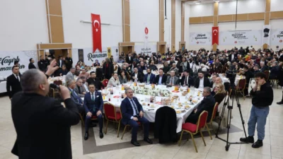 Keçiören Belediye Başkanı Dr. Mesut Özarslan, Mevlana Kültür Merkezi’nde düzenlenen