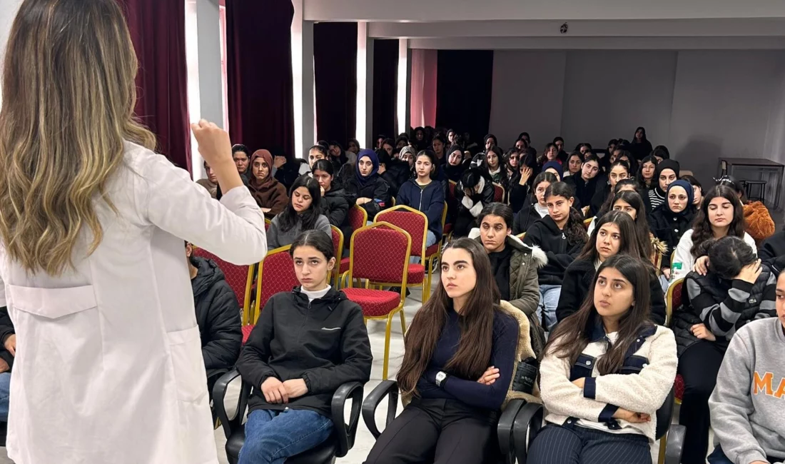 Batman'da Kozluk İlçe Sağlık Müdürlüğü ekiplerince, “Sağlıklı Çocuk Sağlıklı Gelecek