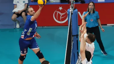 SMS Grup Efeler Ligi’nin 21. haftasında Bursa Büyükşehir Belediyespor, sahasında