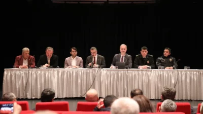 Bursa İnegöl Kaymakamlığı ile İnegöl Belediyesi koordinasyonunda muhtarlarla istişare toplantısı düzenlendi.