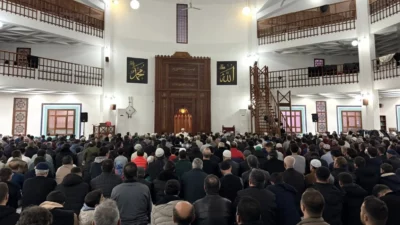 11 ayın sultanı Ramazan-ı Şerif’in ilk teravih namazında, İnegöl Belediyesi